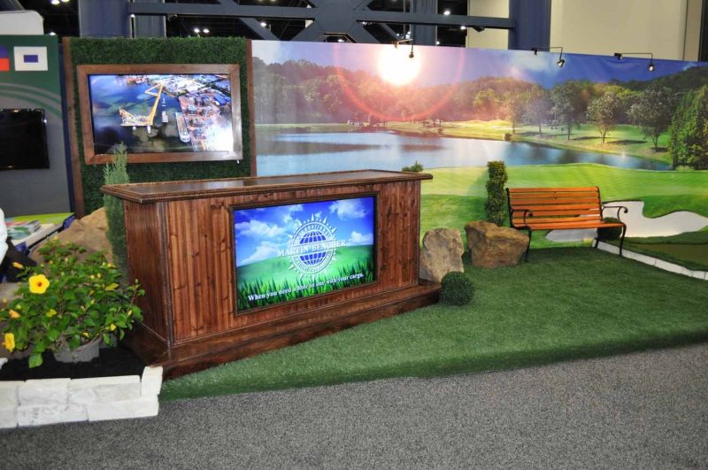 Putting Green Golf Trade Show Display