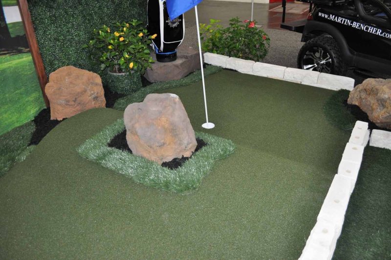 Putting Green Golf Trade Show Display